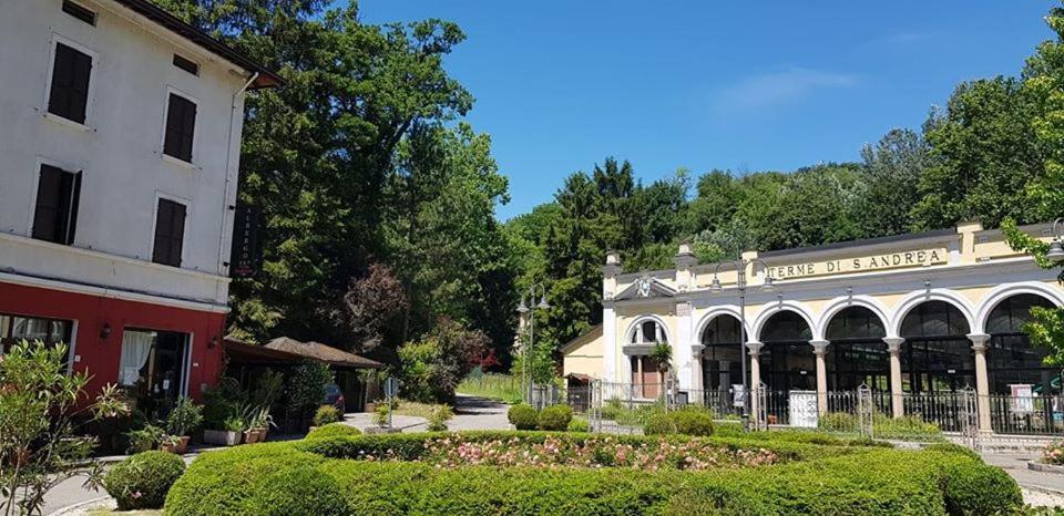 Piccadilly Hotel Sant'Andrea Bagni Exterior photo