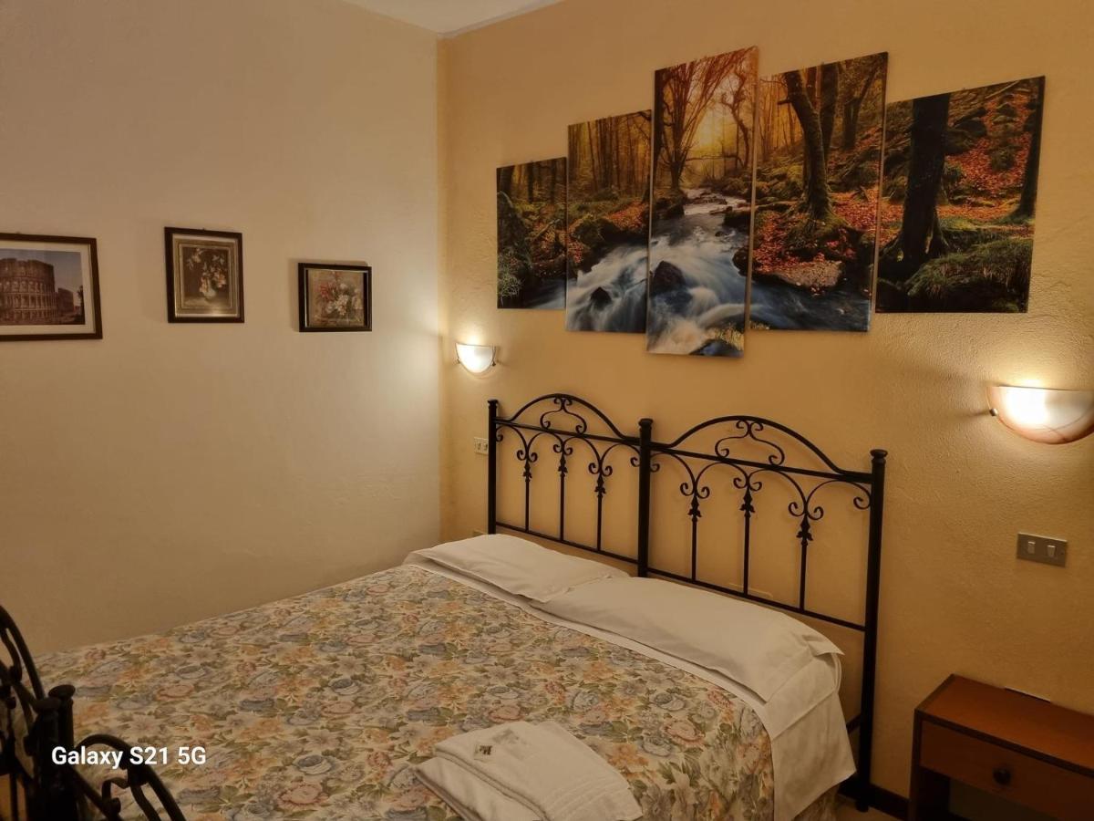 Piccadilly Hotel Sant'Andrea Bagni Exterior photo